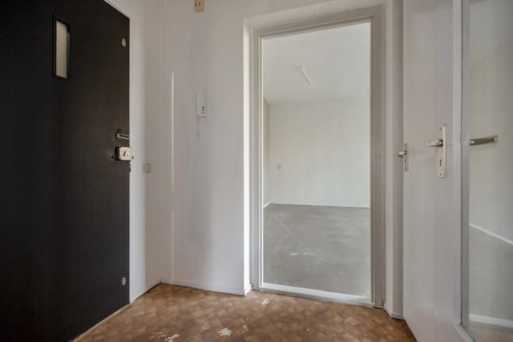 Foto 10 van Hammarskjöldlaan 417