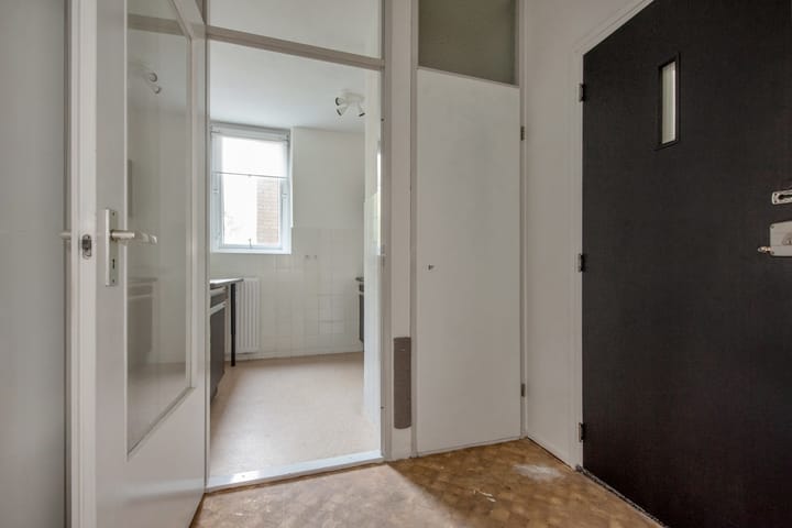 Foto 11 van Hammarskjöldlaan 417