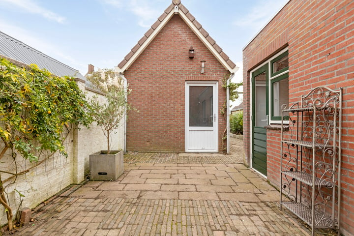 Bekijk foto 3 van Hengelosestraat 5