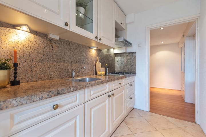 Foto 18 van Burgemeester van Alphenstraat 59-F7