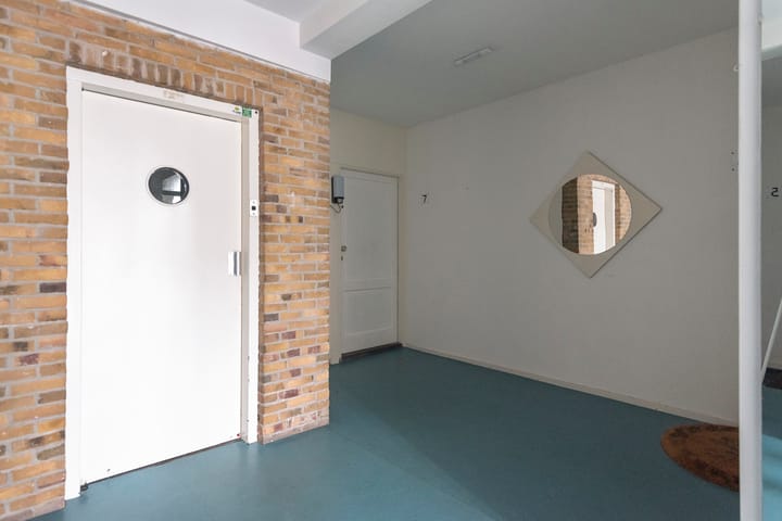 Foto 30 van Burgemeester van Alphenstraat 59-F7