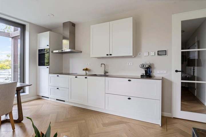 Foto 21 van Leyweg 1129