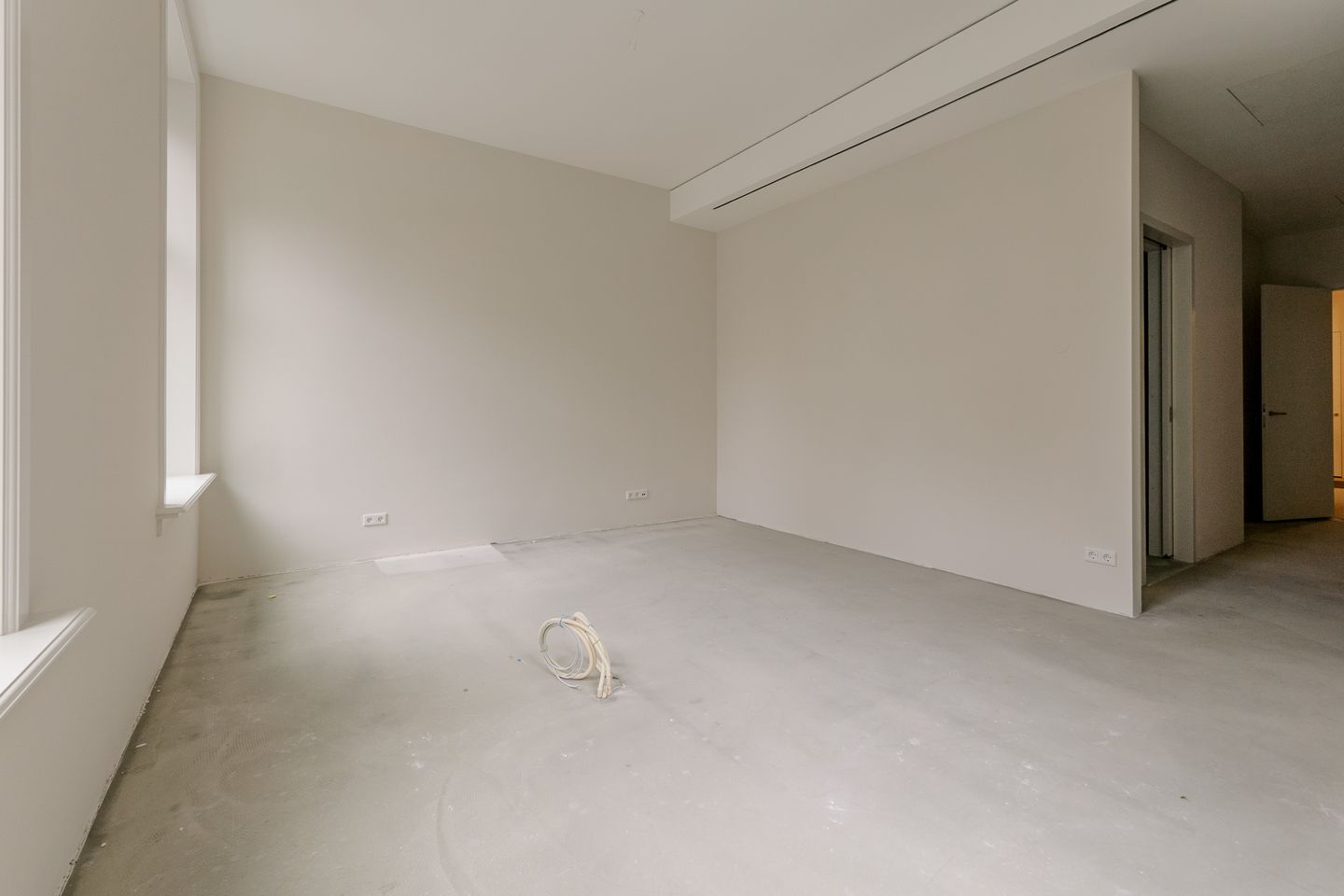 Foto 14 van Burgemeester van Nispen van Sevenaerstraat 22