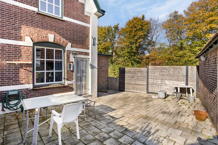 Foto 31 van Noord-Ooststraat 1