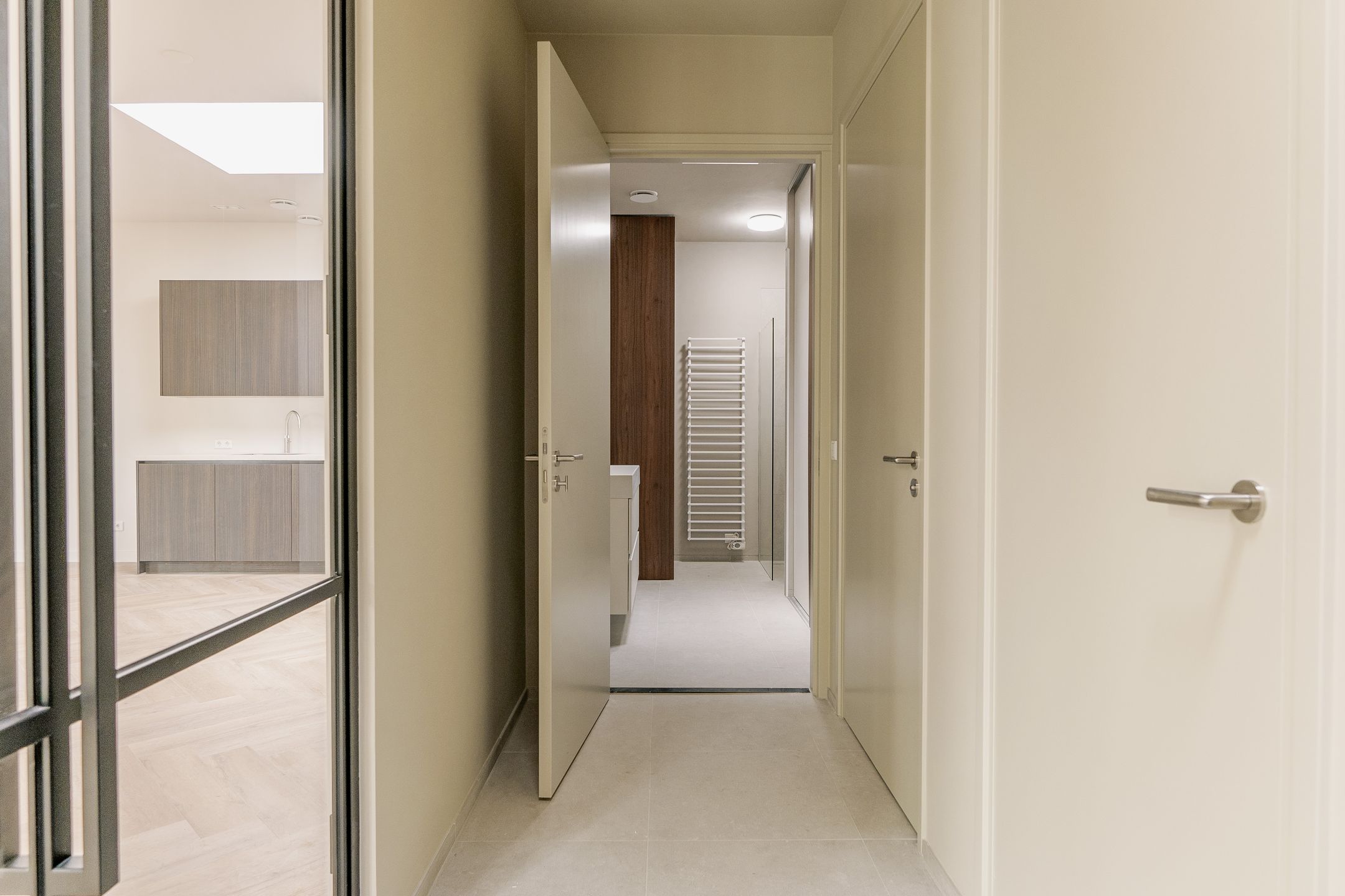 Foto 18 van Burgemeester van Nispen van Sevenaerstraat 34