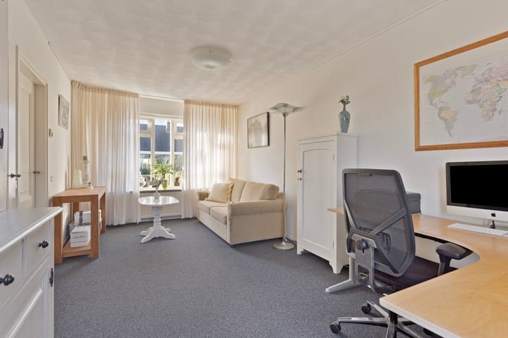 Foto 18 van Warder 77