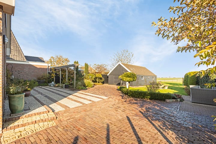 Foto 20 van Warder 77