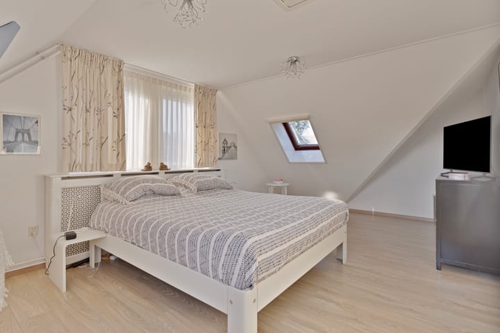 Foto 24 van Warder 77