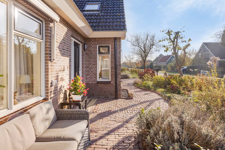 Foto 29 van Warder 77