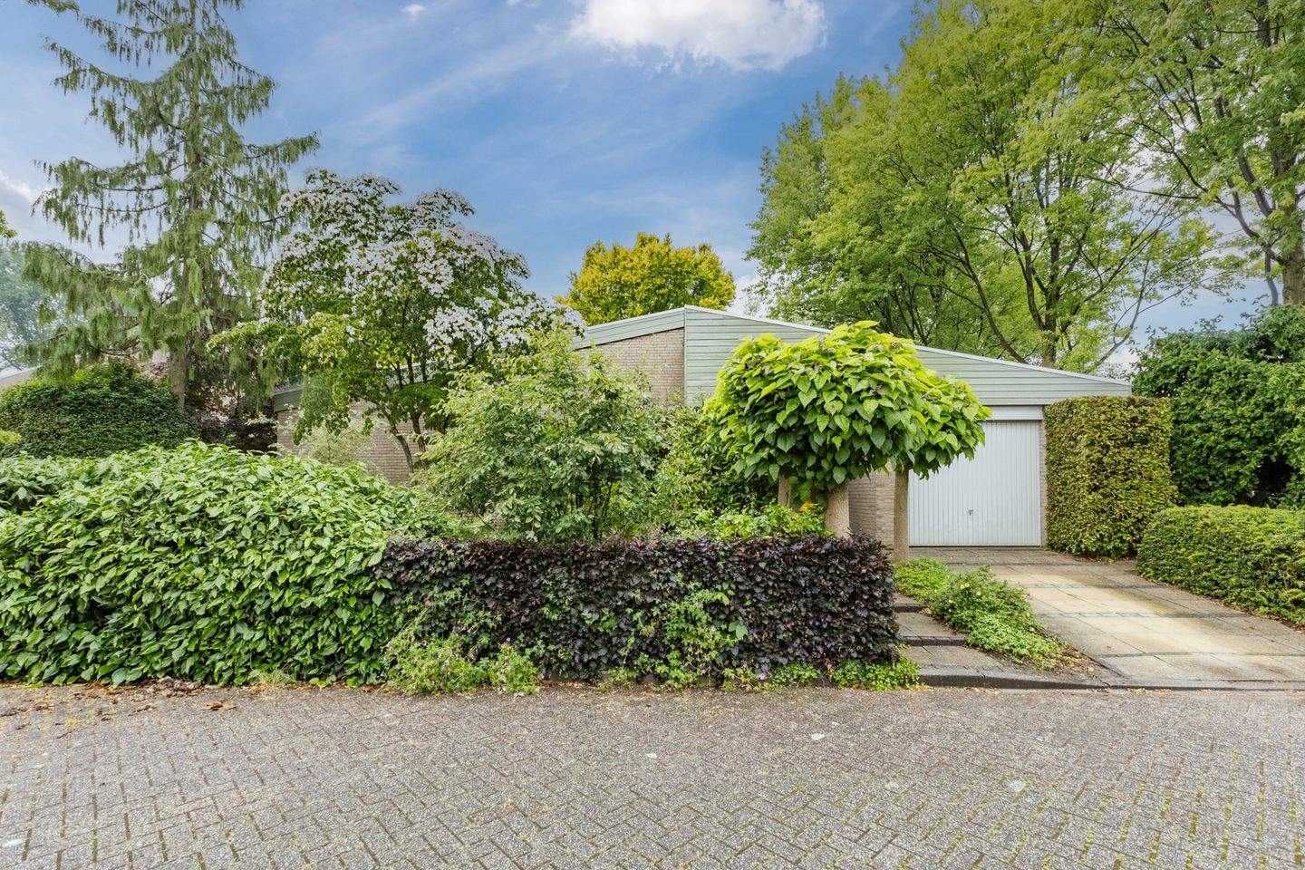 Foto 1 van Weezenhof 2802