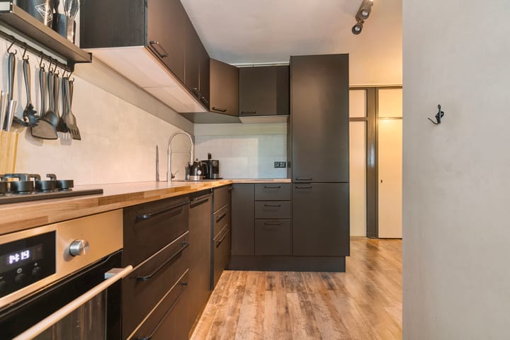 Foto 3 van Erasmuslaan 19