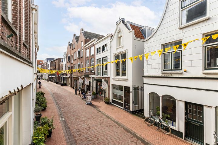 View photo 6 of Hoogstraat 143