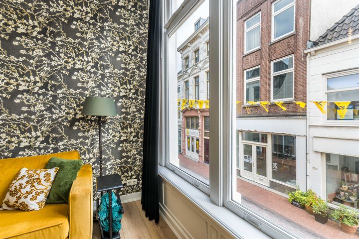 View photo 21 of Hoogstraat 143