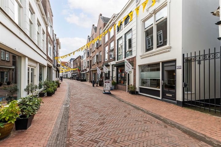 View photo 30 of Hoogstraat 143