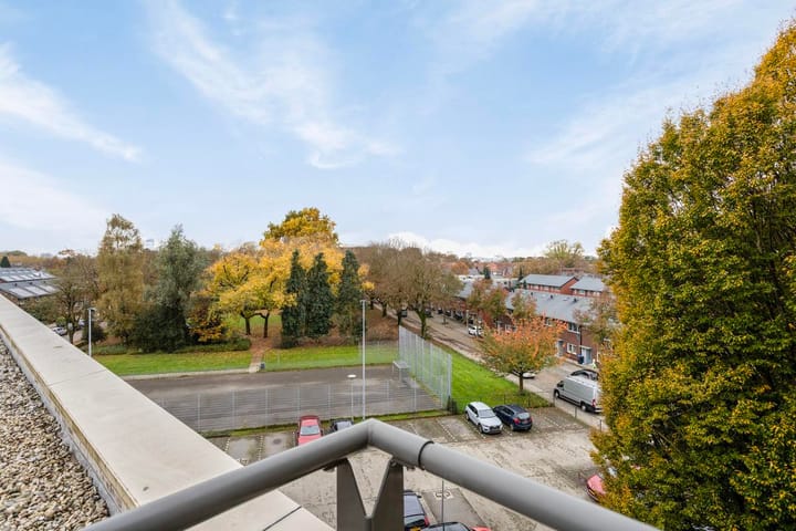 Photo 30 of Hugo de Grootplein 85