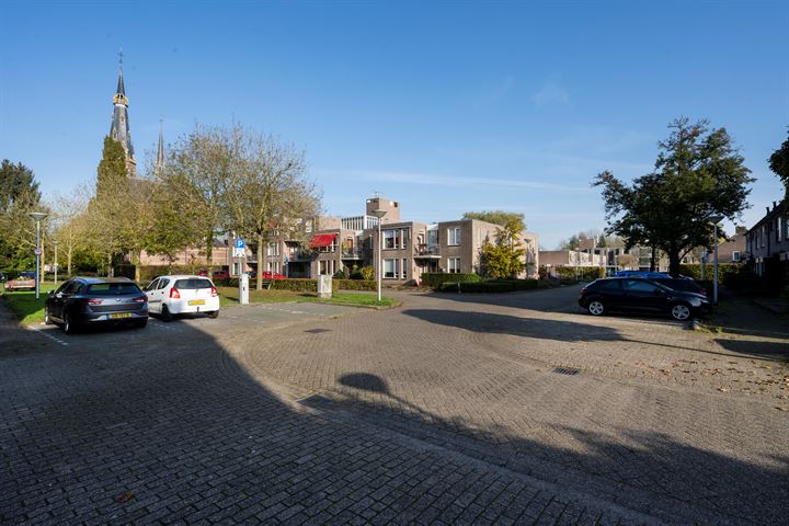 View photo 33 of Pastoor van der Zijlestraat 22