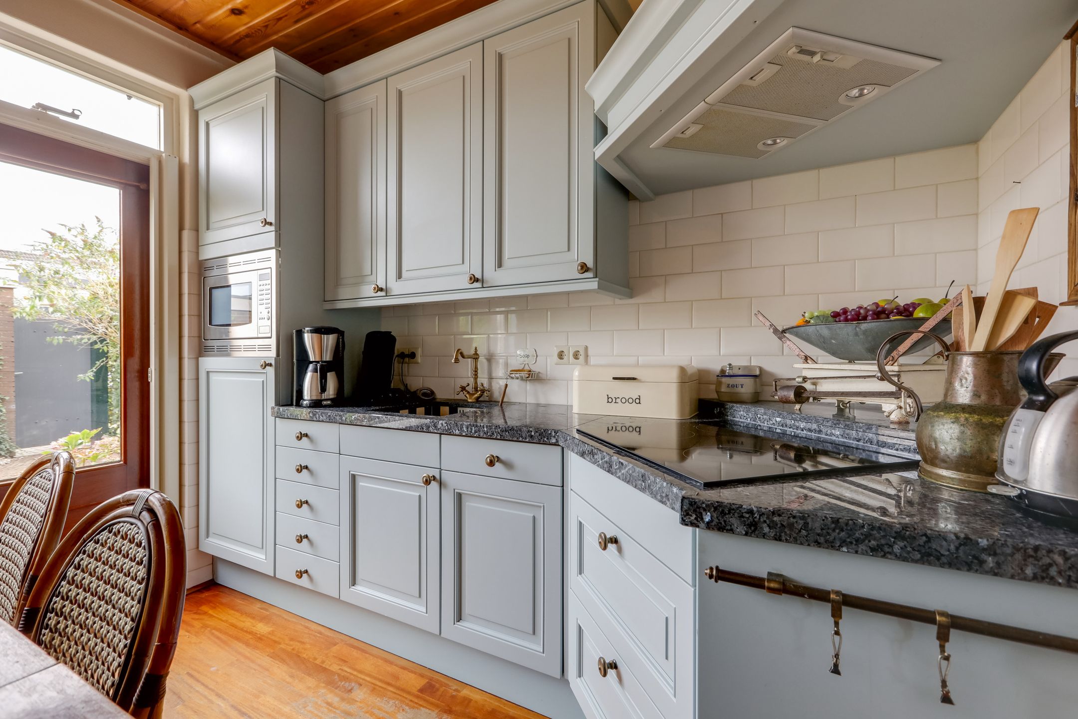 Photo 18 of De Hangaarts 54