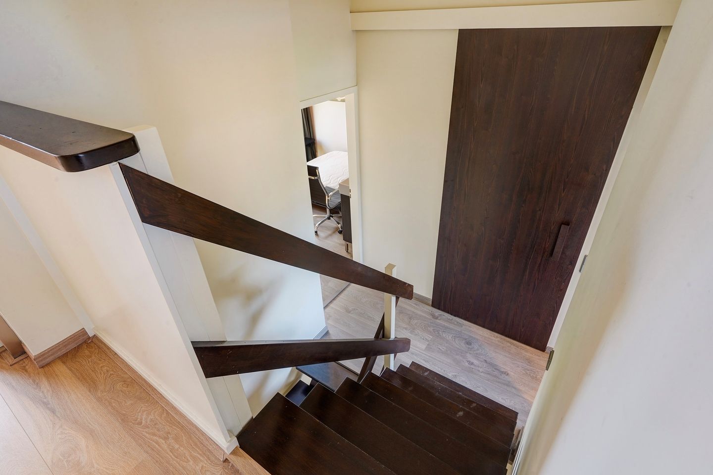 Photo 50 of Olgaland 16