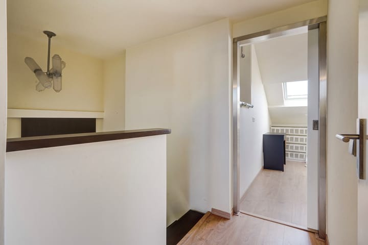 Photo 51 of Olgaland 16