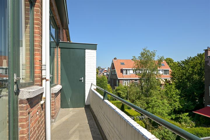 Bekijk foto 15 van Van Wijngaerdenstraat 35