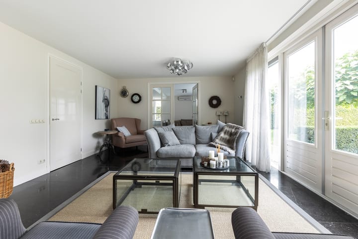 Foto 10 van Zuiderzeestraatweg 691