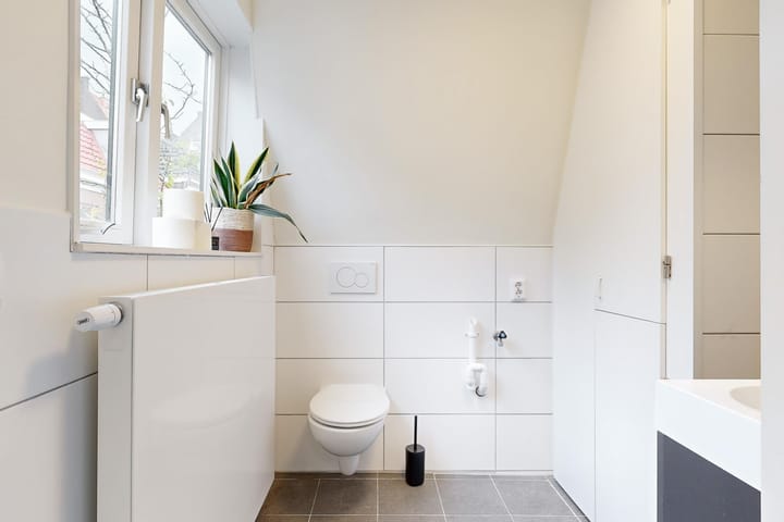 Photo 11 of Narmstraat 6-B