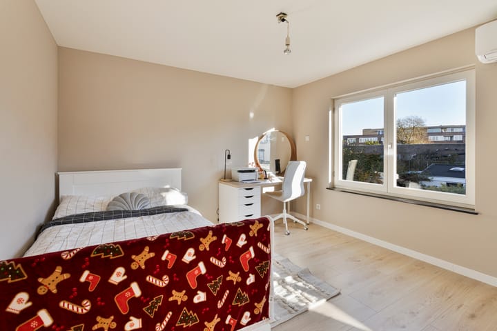 Foto 19 van Johan Frisostraat 31