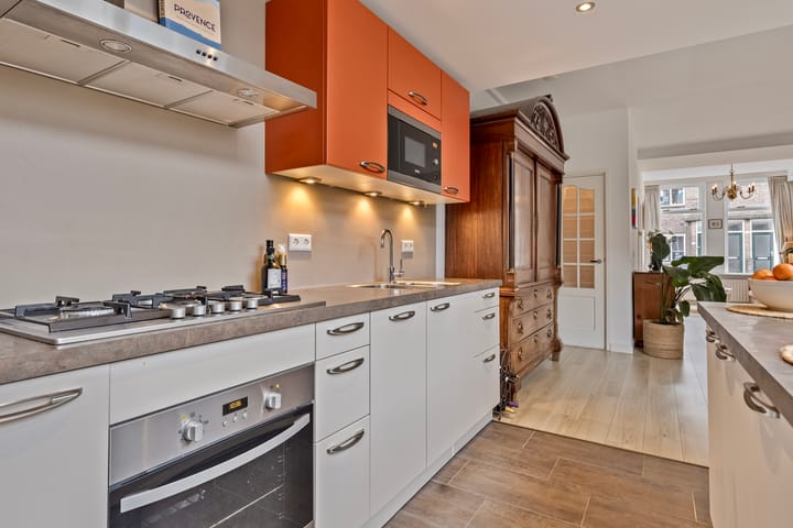 Foto 16 van Pieter de la Courtstraat 17