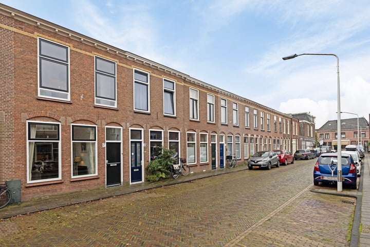 Bekijk foto 28 van Pieter de la Courtstraat 17