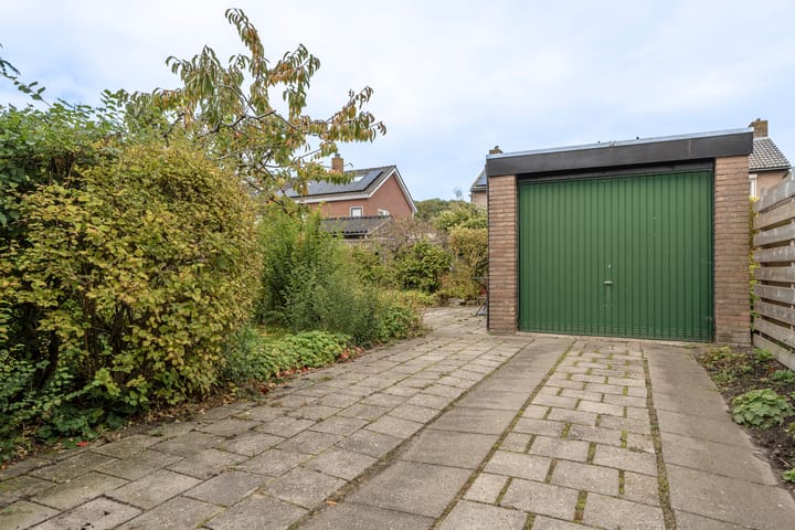 Foto 3 van Gevelsteen 25