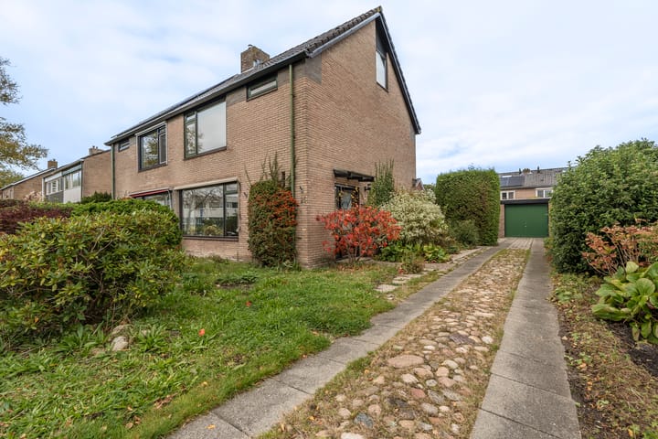 Foto 9 van Gevelsteen 25