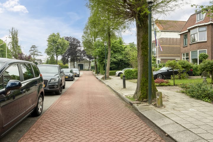 Foto 42 van Rozenlaan 9