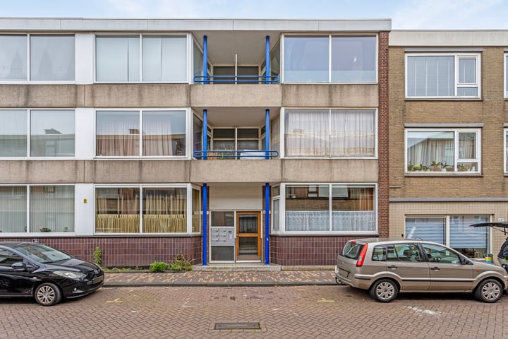 Bekijk foto 1 van Zuidhoek 66-A