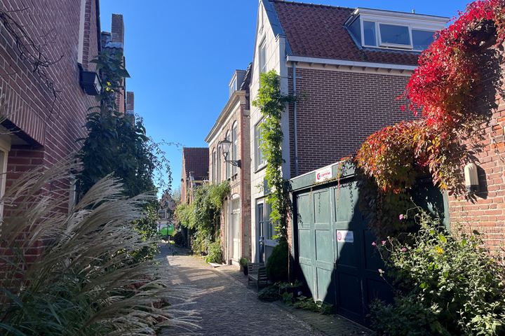 Bekijk foto 32 van Sint Jacobstraat 24