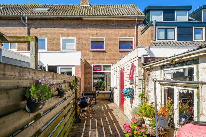 View photo 28 of Van Leeuwenhoekstraat 31