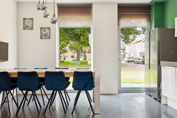 Foto 8 van Laurens Kosterplein 8