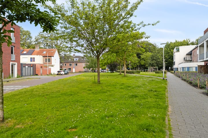 Foto 44 van Laurens Kosterplein 8