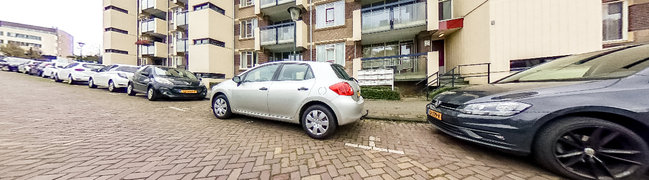 Bekijk 360° foto van Voorzijde van Parkweg 146