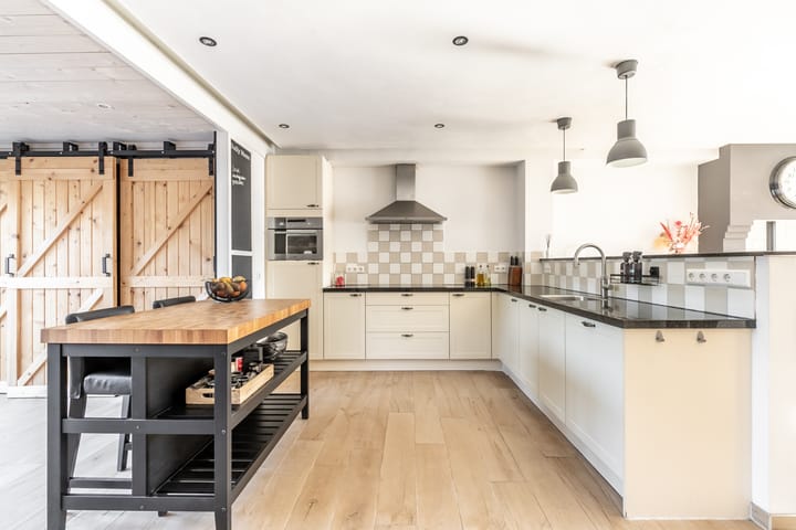 Foto 15 van Leliestraat 16