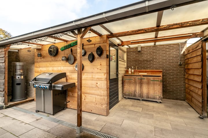 Foto 32 van Leliestraat 16