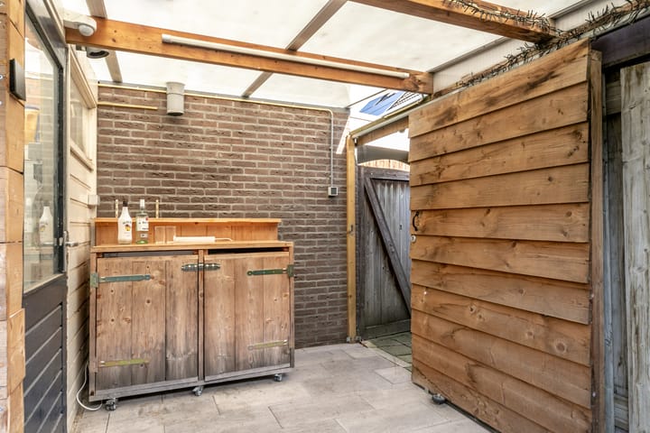 Foto 33 van Leliestraat 16