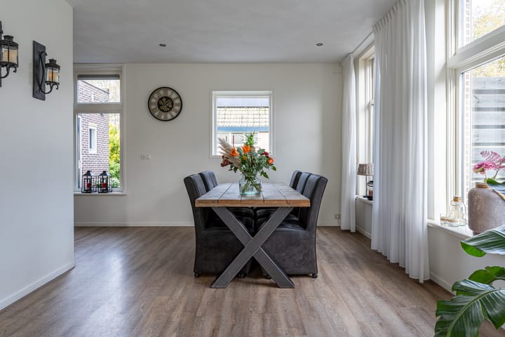 Foto 18 van Stasjonswei 15