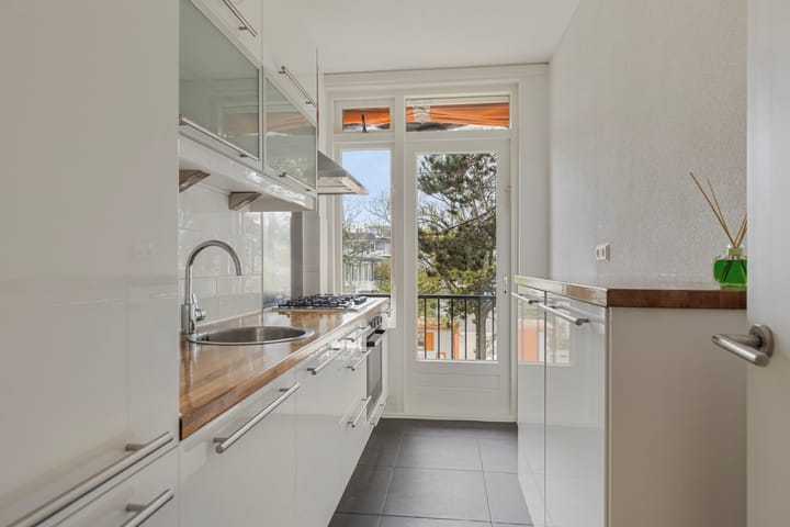 Foto 12 van Lelielaan 59