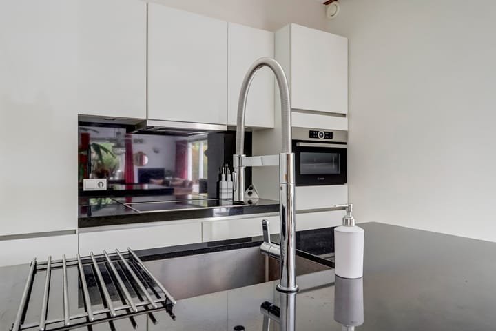 Foto 13 van W.J. Bladergroenstraat 48