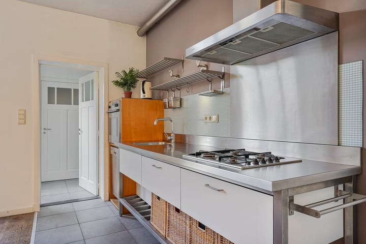 Foto 13 van Vredeman de Vriesstraat 43