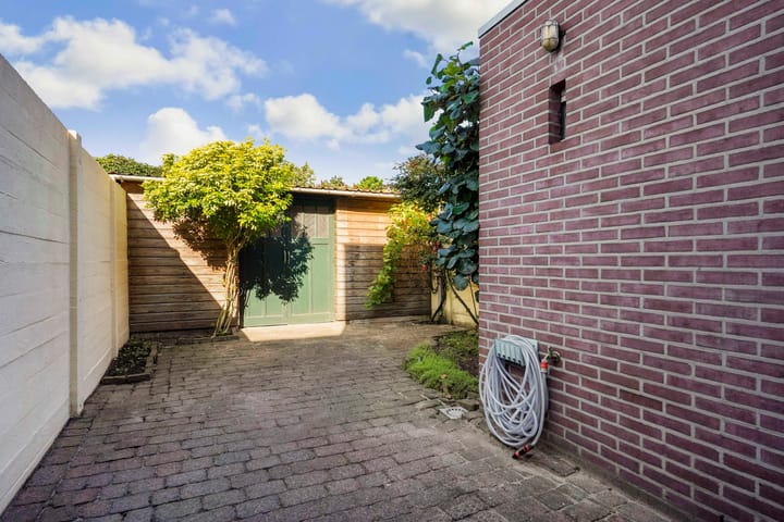 Foto 30 van Vredeman de Vriesstraat 43