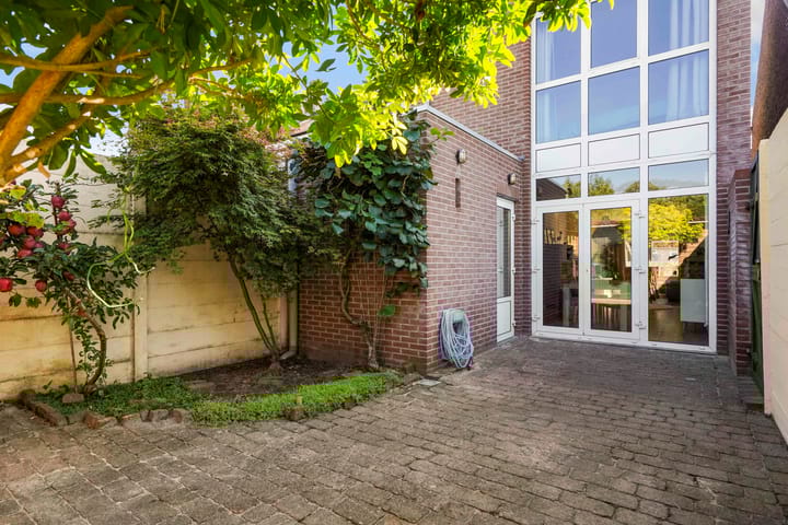 Foto 34 van Vredeman de Vriesstraat 43