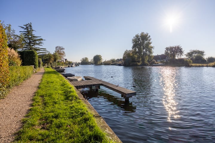 Bekijk foto 37 van Overmeerseweg 112