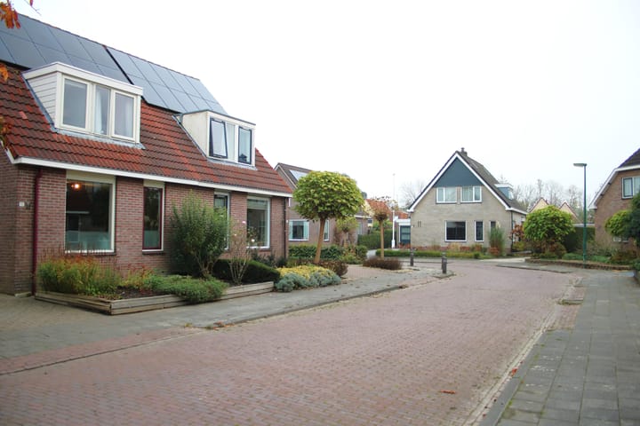 Foto 23 van Lange Achte 51