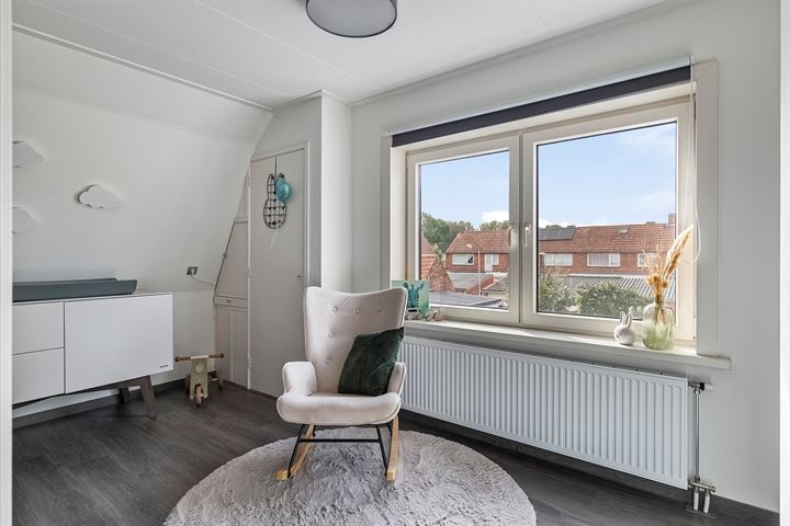 Bekijk foto 17 van Axelsestraat 80